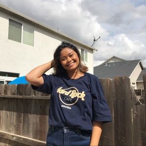 vintage navy blue Hard Rock Cafe T-shirt